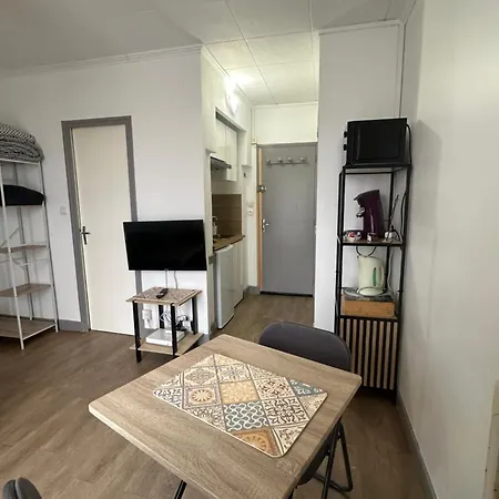 Meuble A Proximite Gare-wifi Apartment Tonneins